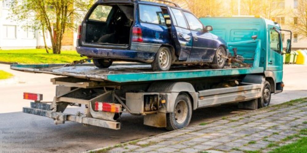 tow truck near me Toledo